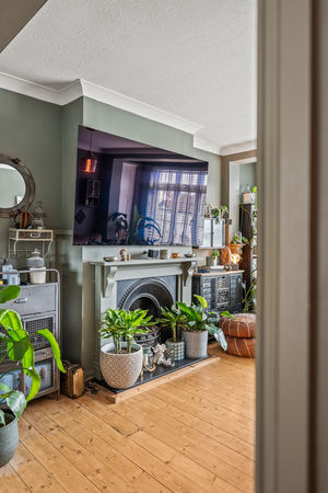 Photo 13- click for photo gallery